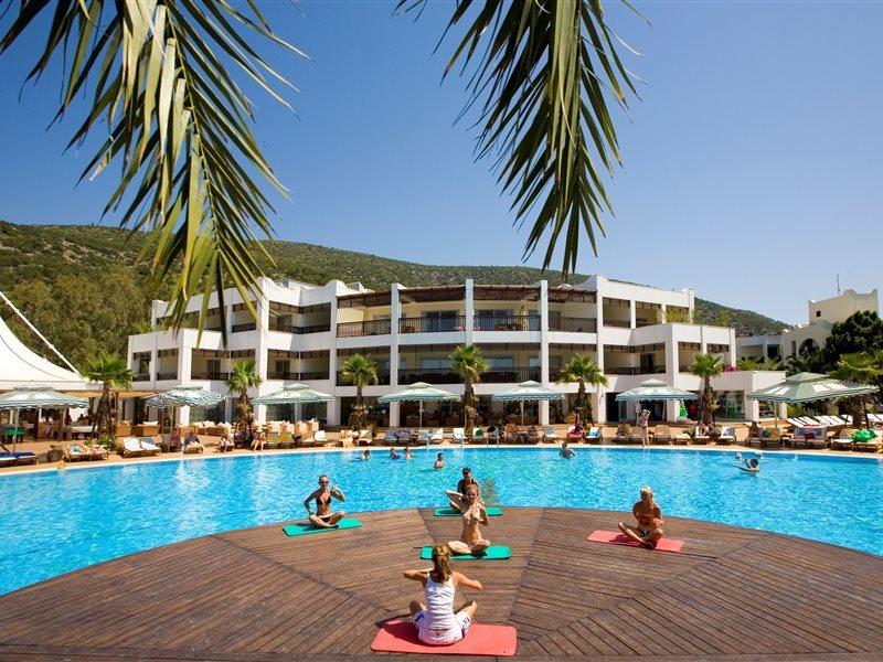 Latanya Park Resort Yaliciftlik Exterior foto