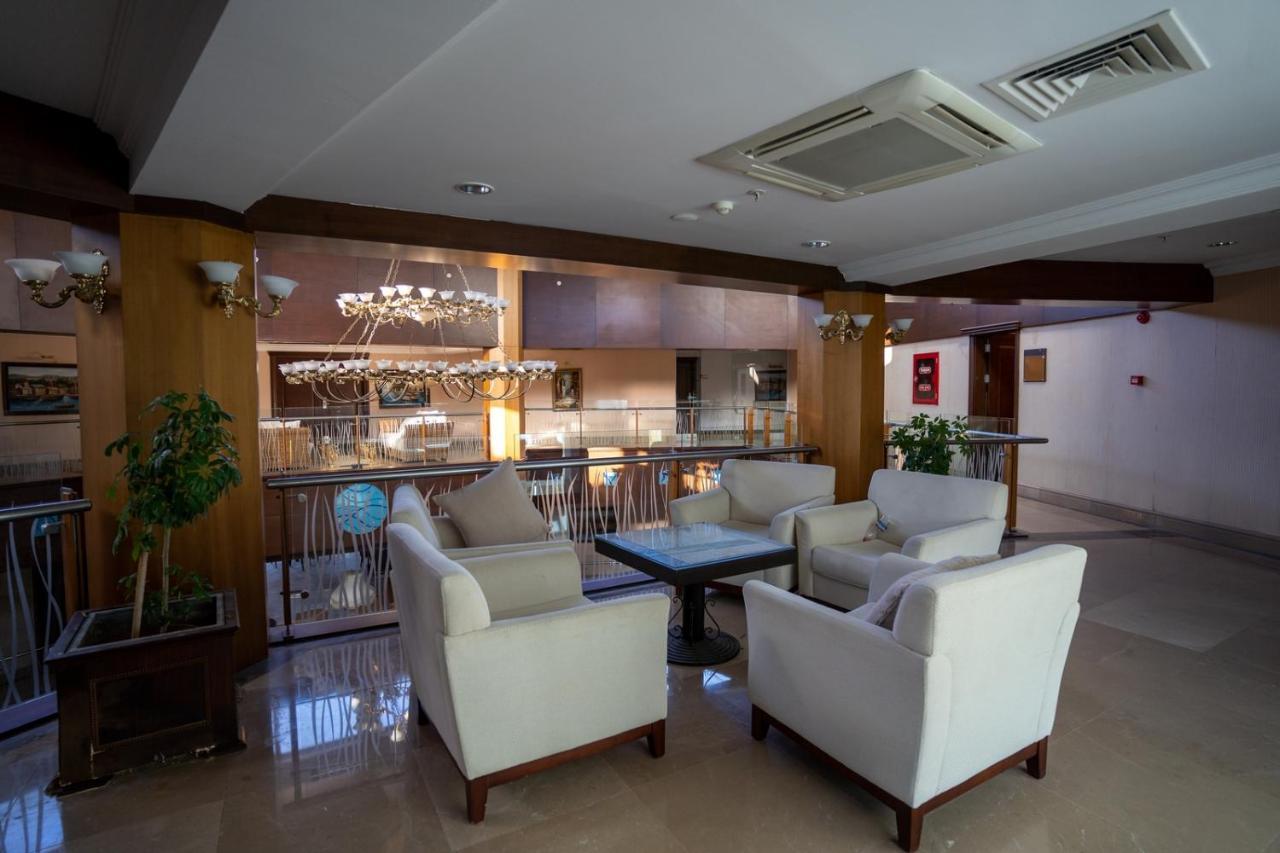 Latanya Park Resort Yaliciftlik Exterior foto