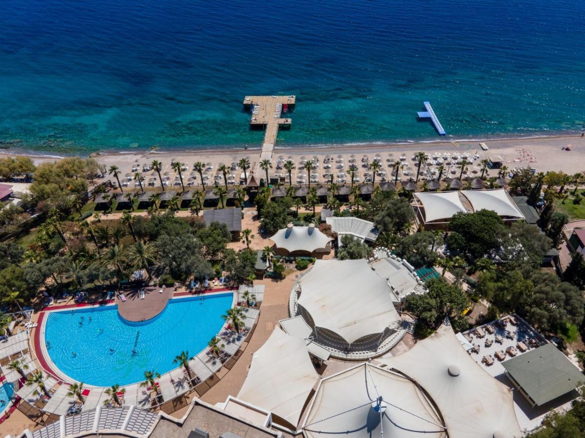 Latanya Park Resort Yaliciftlik Exterior foto